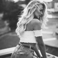 aljoscha-laschgari-1297527-unsplash